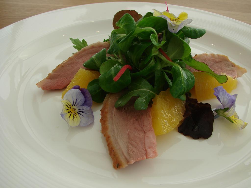 Hotel Restaurant Flaschen 阿尔宾内 外观 照片