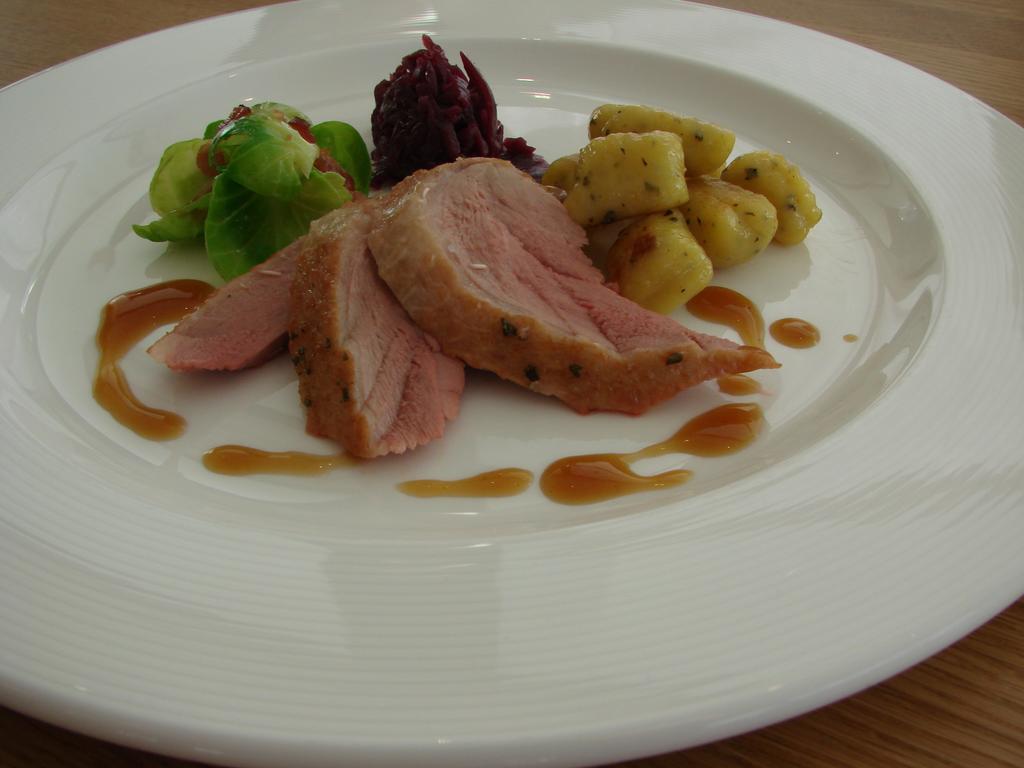 Hotel Restaurant Flaschen 阿尔宾内 外观 照片
